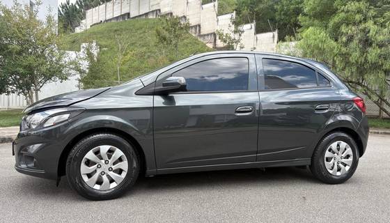 CHEVROLET ONIX 1.0 MPFI LT 8V FLEX 4P MANUAL